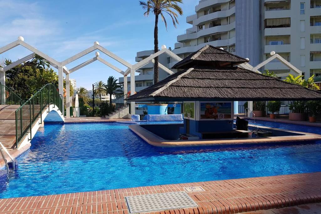 G&G Benalbeach Mediterranean Terrace 贝纳尔马德纳 外观 照片